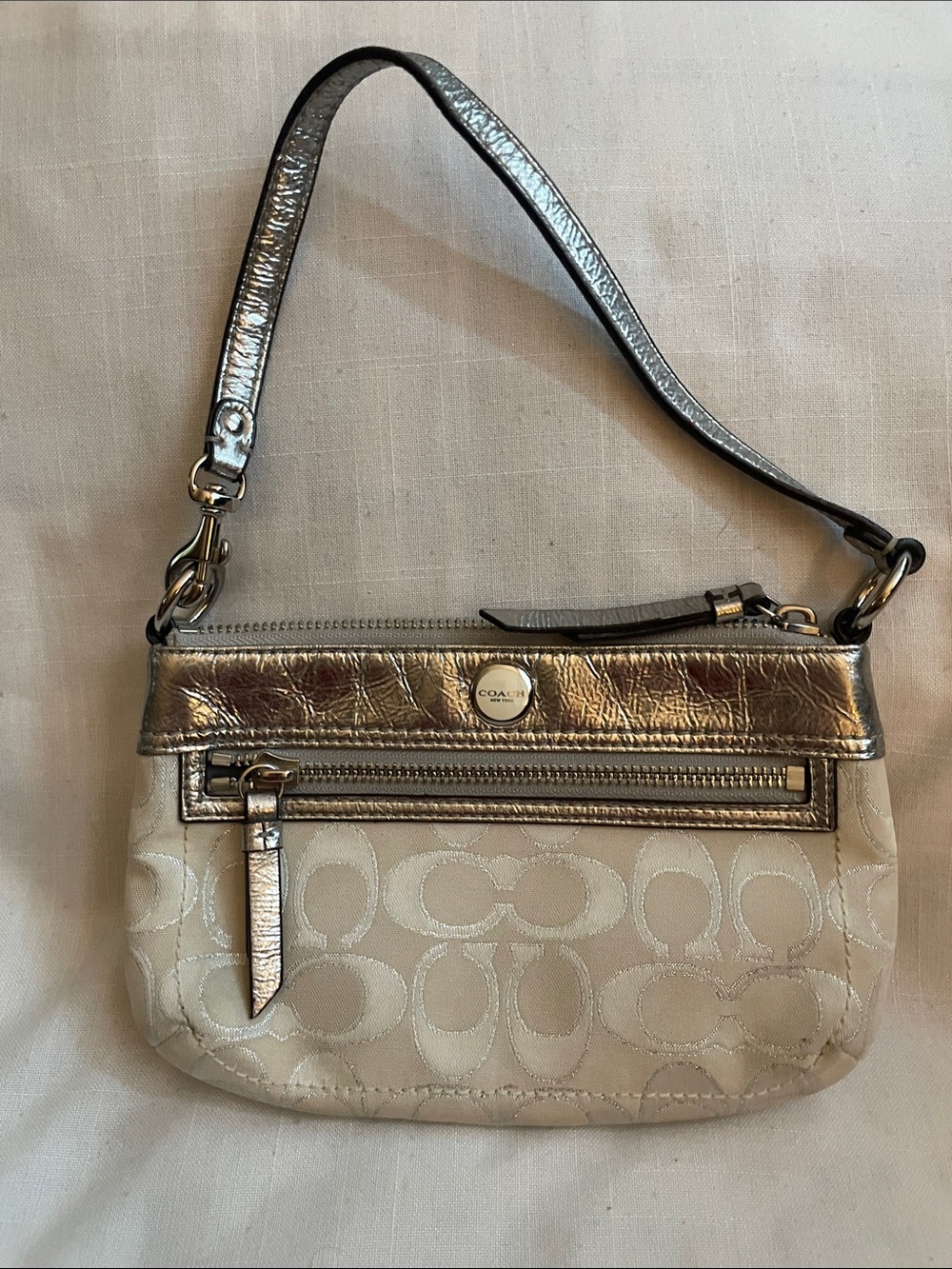 Coach Cream Signature Wristlet with Metallic Silver Trim EUC